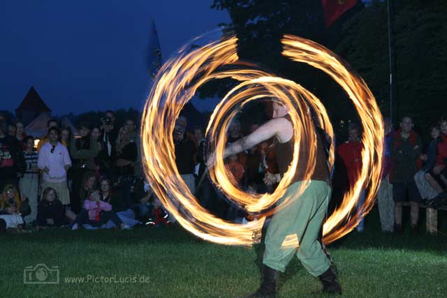 Feuershow Hermannsburg | pictum41123  | www.pictorlucis.de