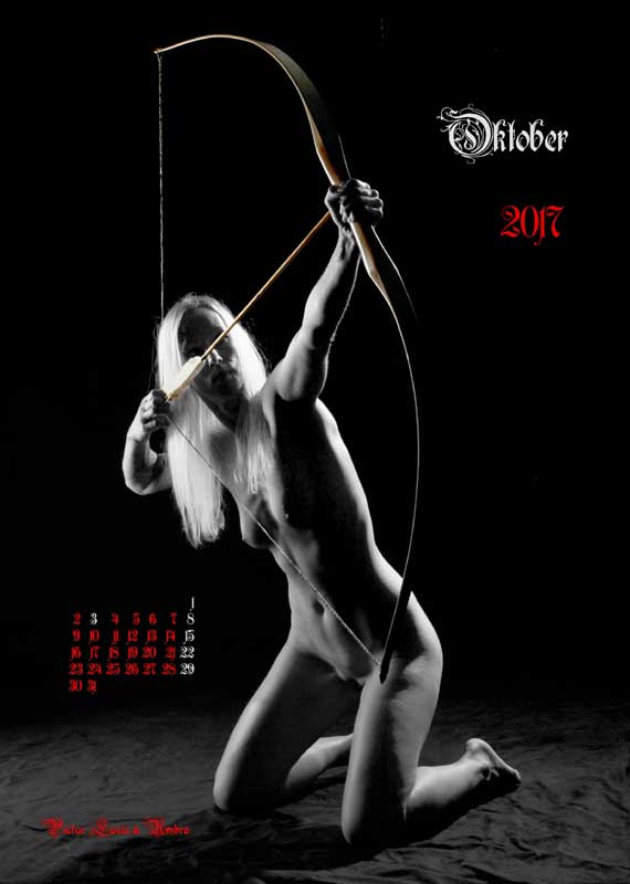 Bogen-Aktkalender-2017 | 1710-Blonde-Wikingerbogen  | www.pictorlucis.de