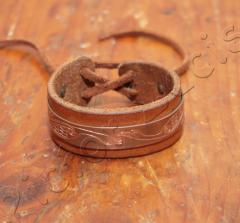 Lederarmband mit Kupferauflage