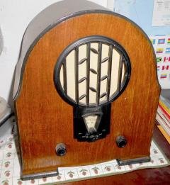 Verkaufe Antikes Phillips Radio: Grossbild